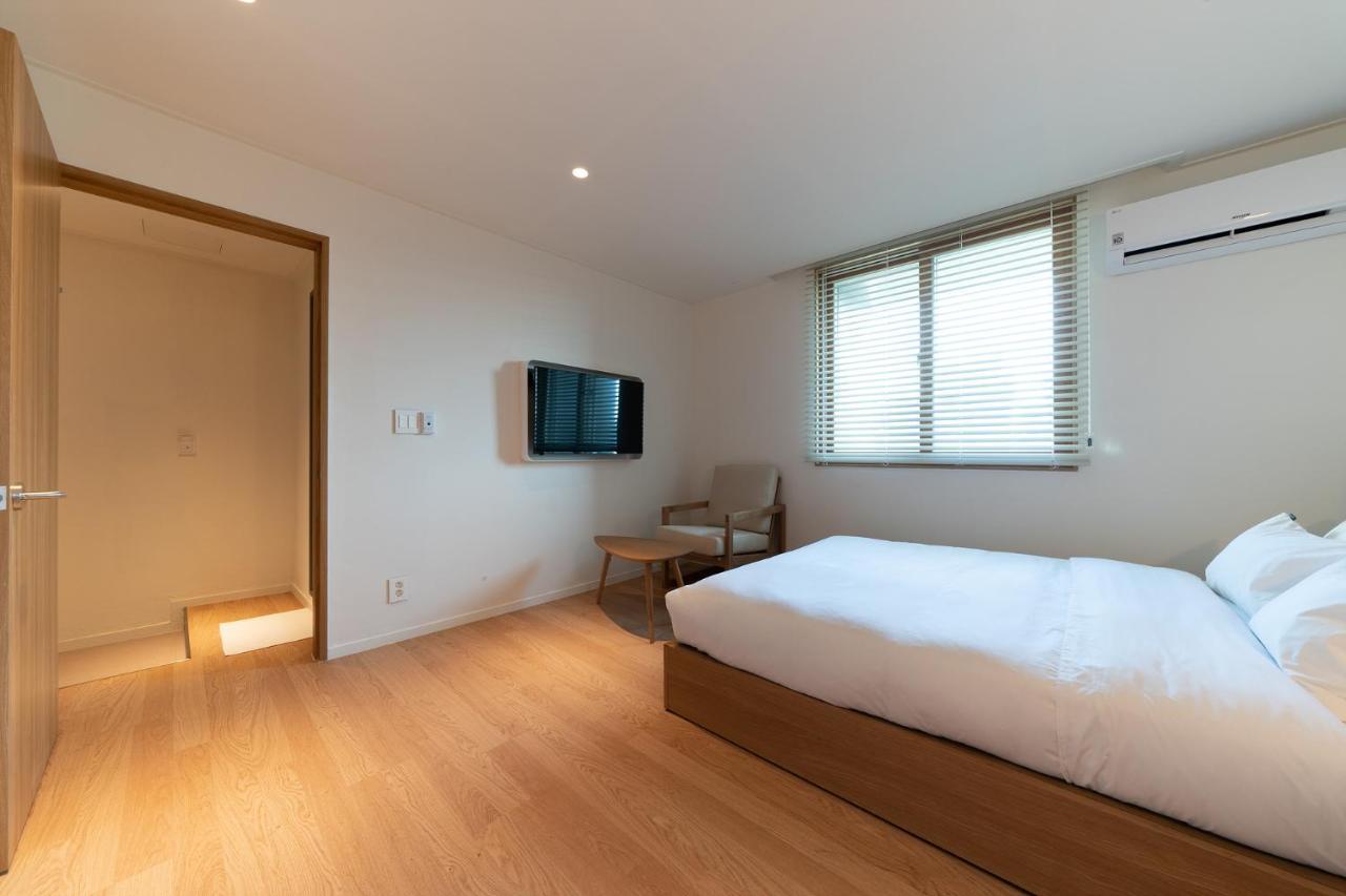Heyy Chuncheon Hotel Exterior photo