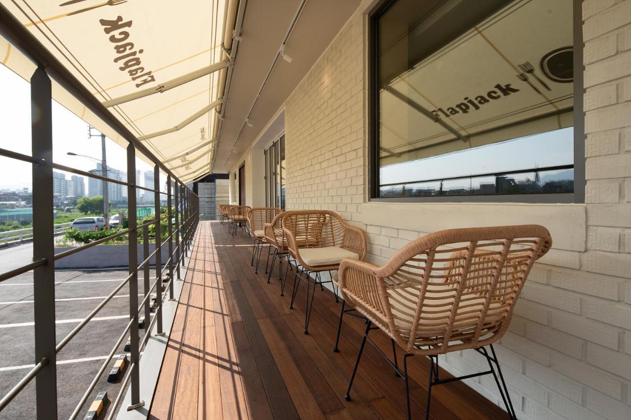 Heyy Chuncheon Hotel Exterior photo