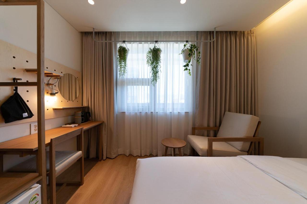 Heyy Chuncheon Hotel Exterior photo